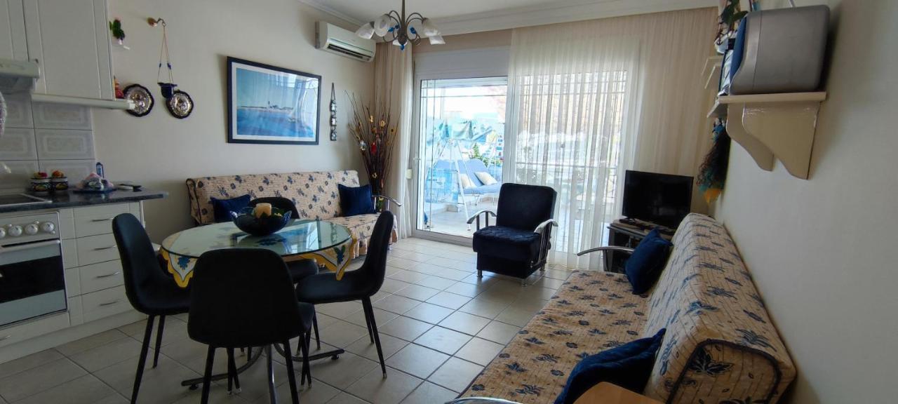 Sunflower Apartment Nea Peramos  Ngoại thất bức ảnh